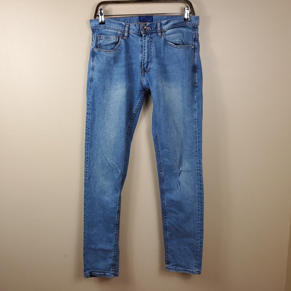Zara Light Wash Distressed Slim Fit Skinny Leg Jeans Size 32x22
